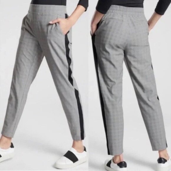 Athleta Gray Brooklyn Plaid Ankle Pants Size 6 - 47708 - Picture 1 of 15